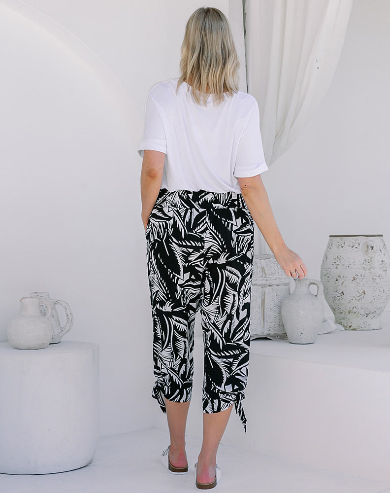 Peace Out Pants -Black/Fern