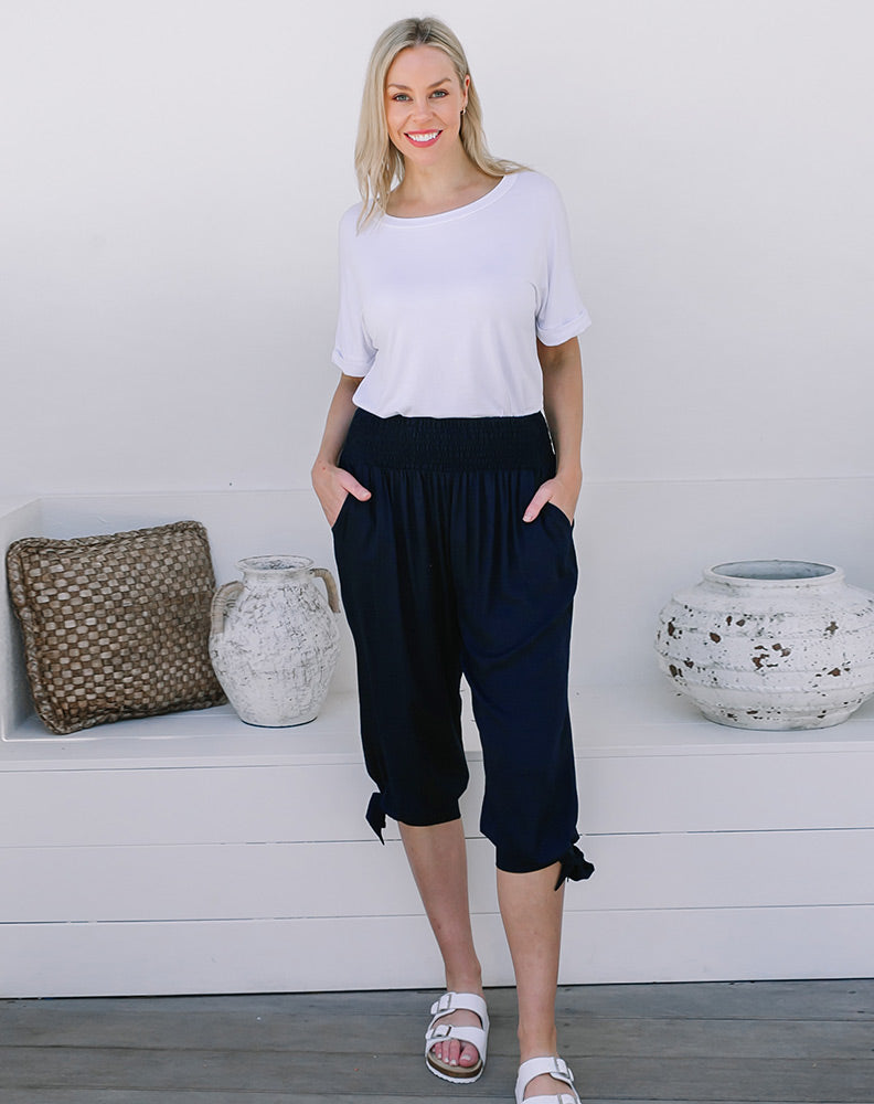 Peace Out Pants -Navy