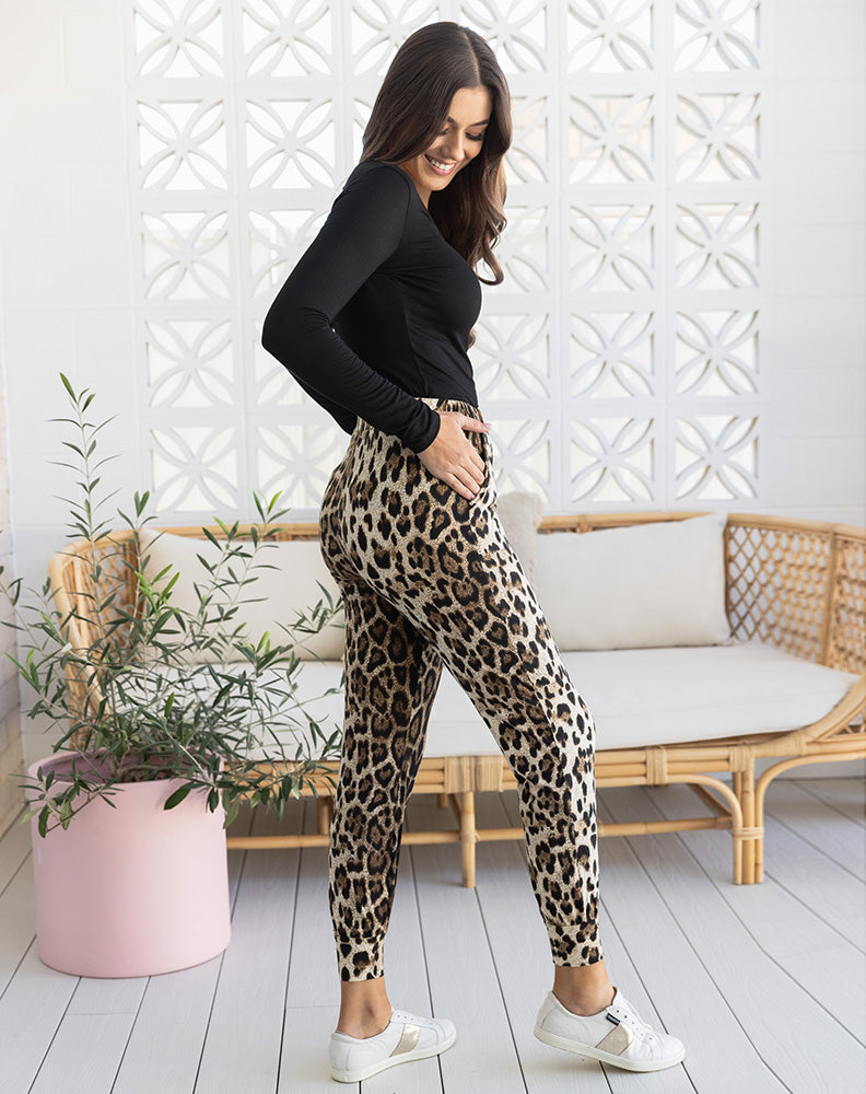 Animal Jogger Pant - Beige/Animal