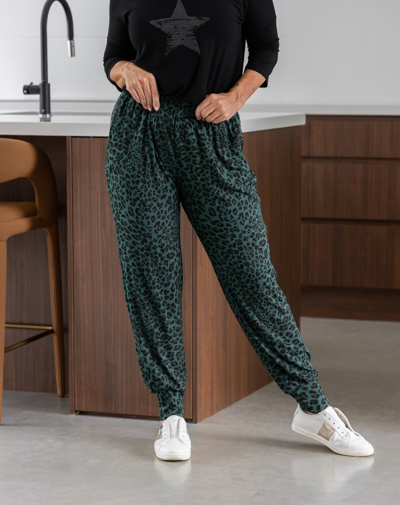 Lounge Pant - Green Leopard