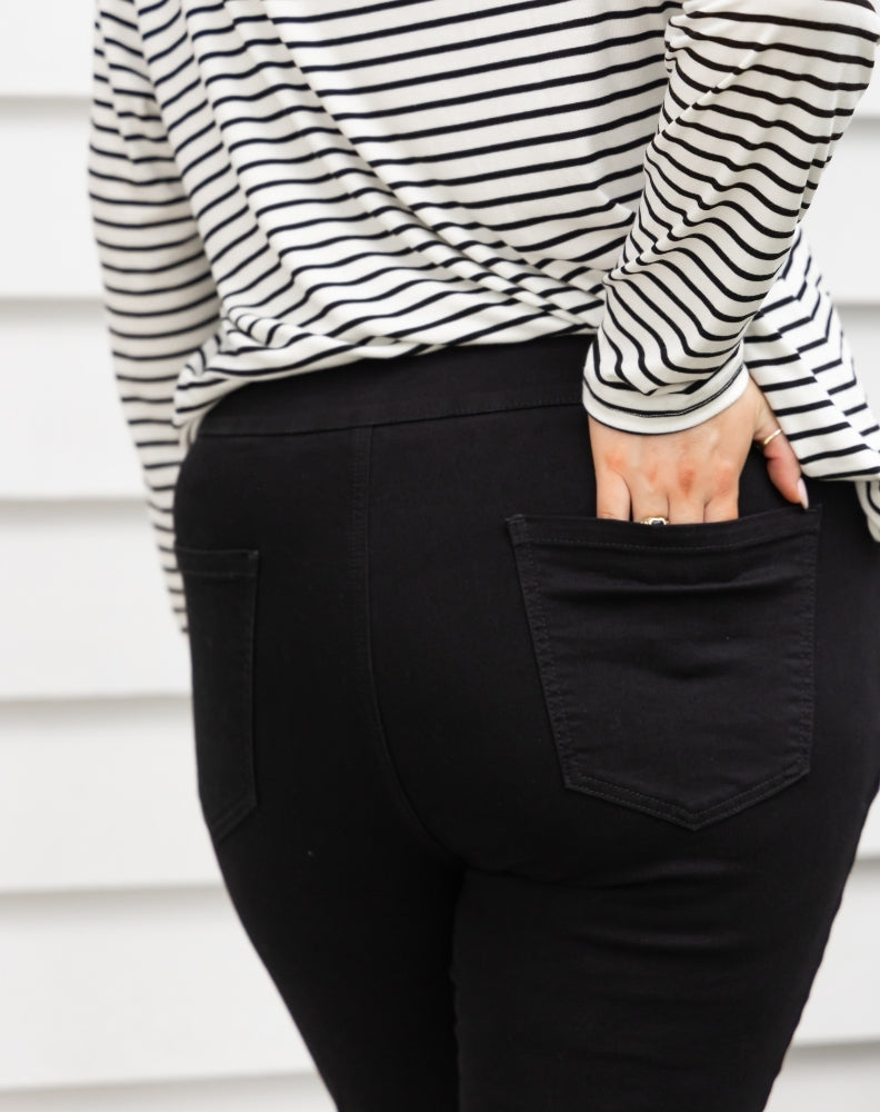 Slip On Canvas Jean - Black