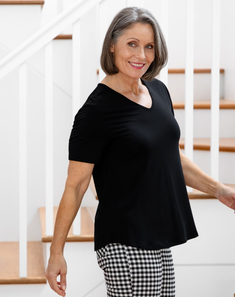 Elena Tee - Black