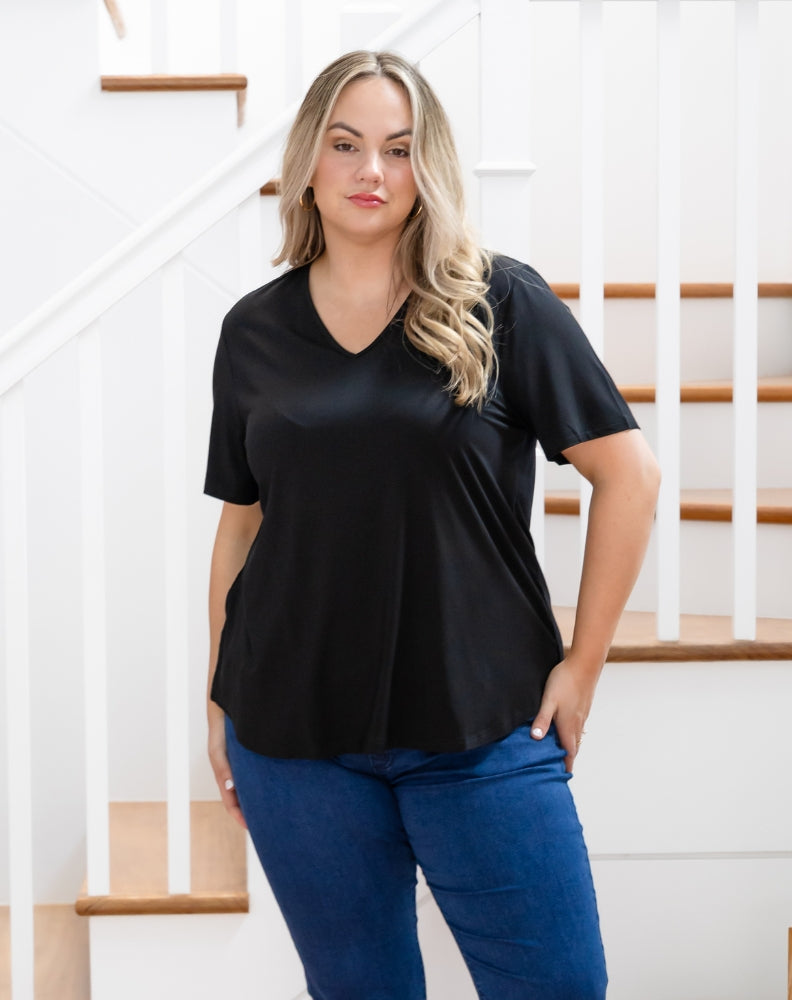 Elena Tee - Black