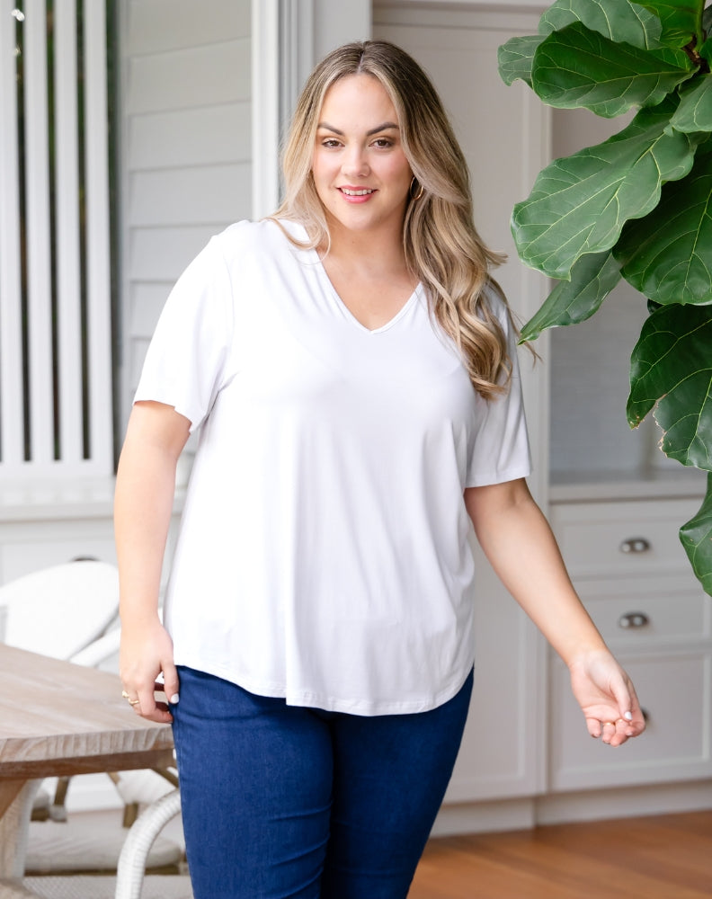 Elena Tee - White
