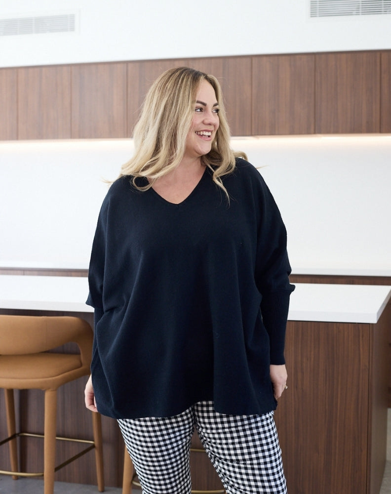Amy-V-Neck-Knit-Black