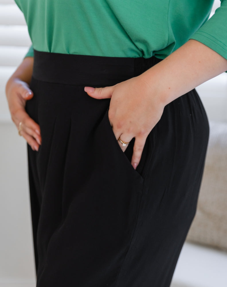 Bonnie Pant - Black