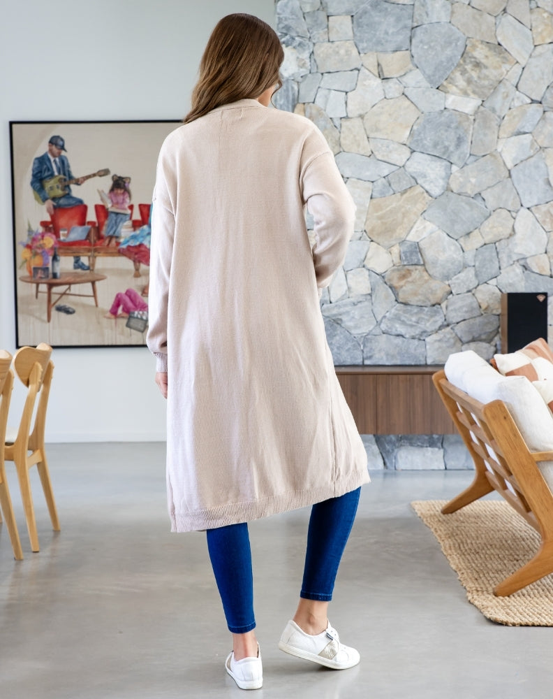 Calie_Knit_Beige_Back