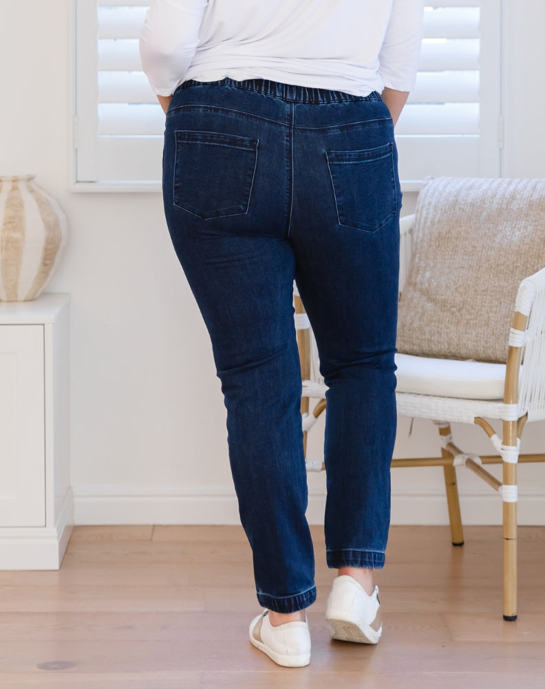 Paris_Joggers_Back_Details