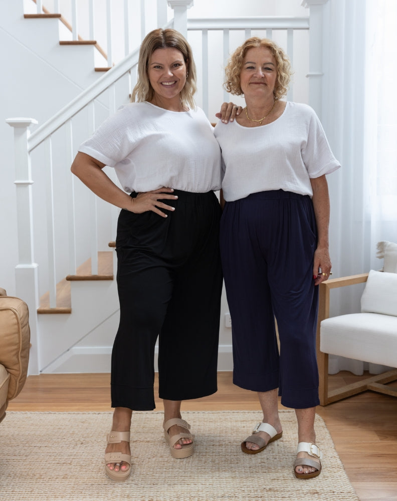 Stella-Pants-Navy-2-Models