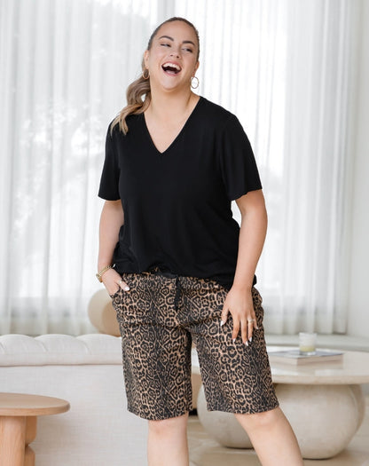 Bermuda Shorts - Leopard