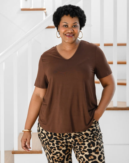 Elena V-Neck Tee - Chocolate