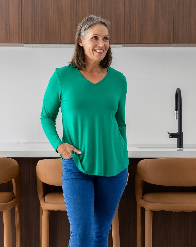 Laney V Neck Tee - Emerald