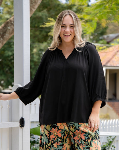 Roxanne Top | Black