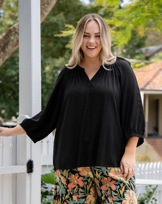 Roxanne Top | Black