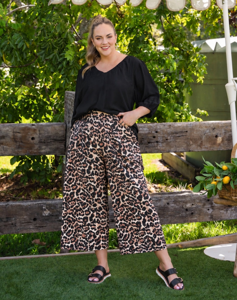 Bonnie Crop Pants - Leopard