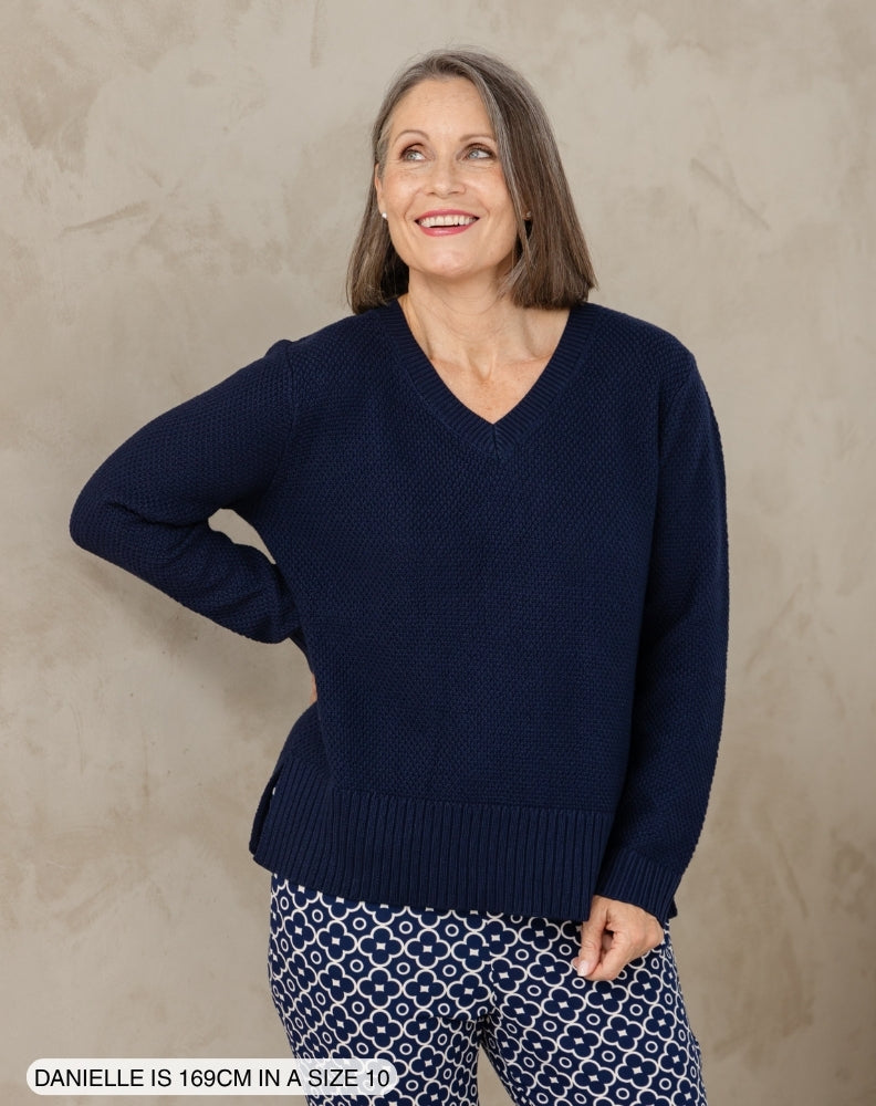 V Neck Maple Cotton Knit - Navy