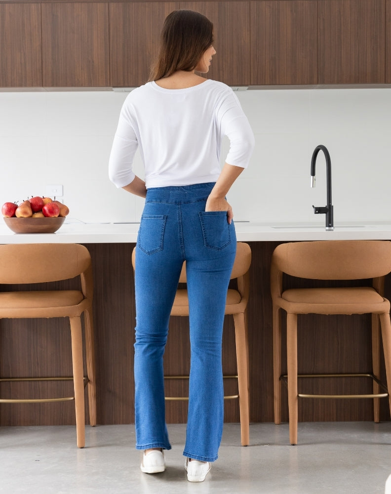 Slip on Jean Flared Leg