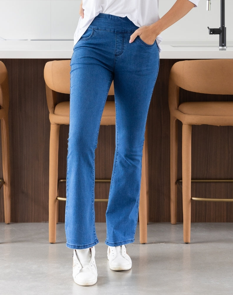 Slip on Jean Flared Leg