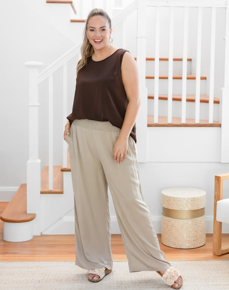 Resort Pant - Latte