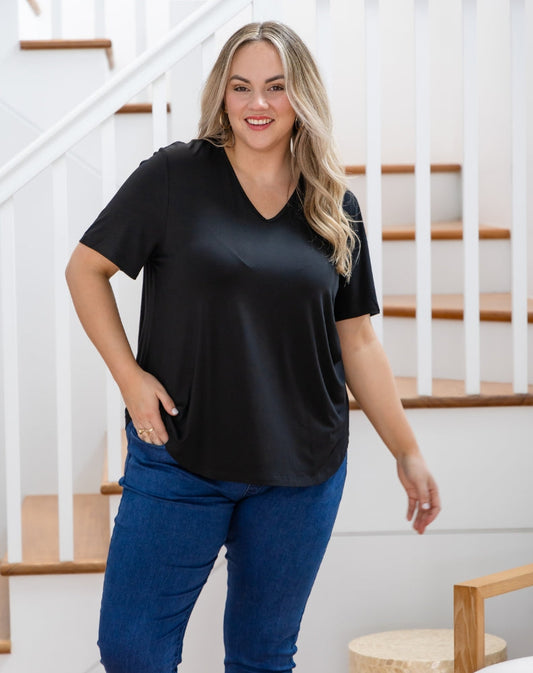 Elena Tee - Black