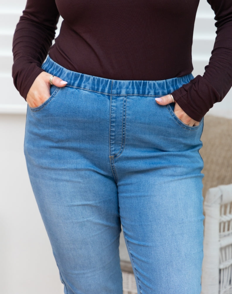 Piper Pull On Jeans - Denim Blue