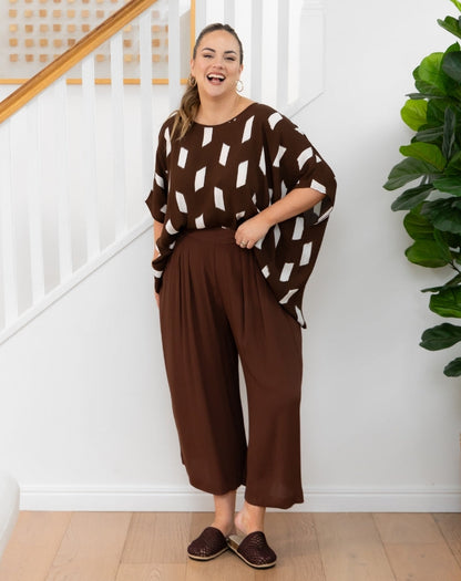 Bonnie Crop Pants - Chocolate