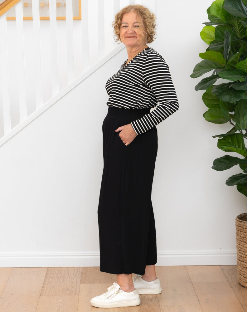 Bonnie Crop Pants - Black
