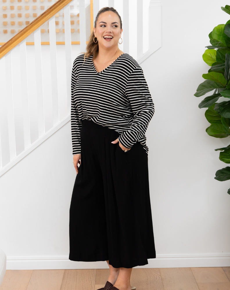 Bonnie Crop Pants - Black
