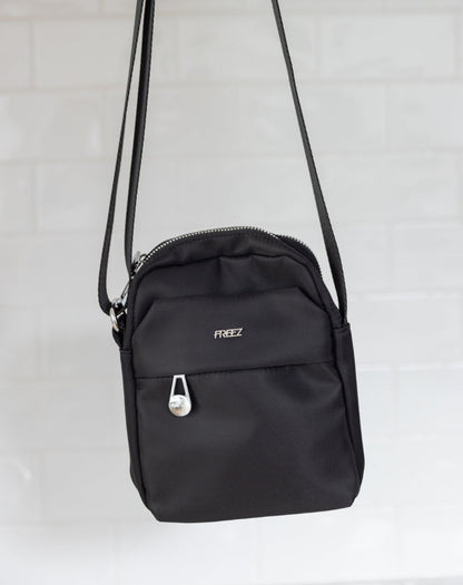 Freez_Black_Bag_Front