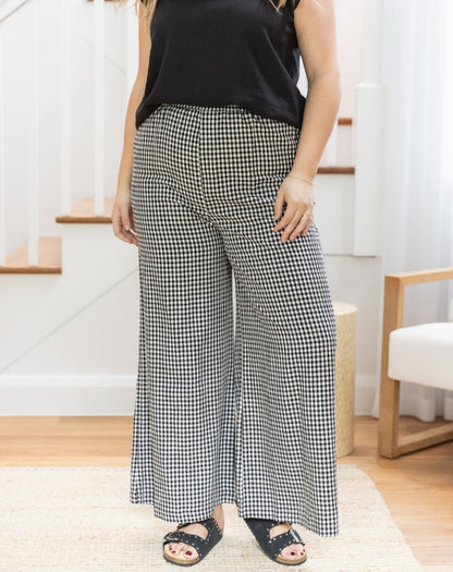 Lexie_Pants_Black_Gingham_Front