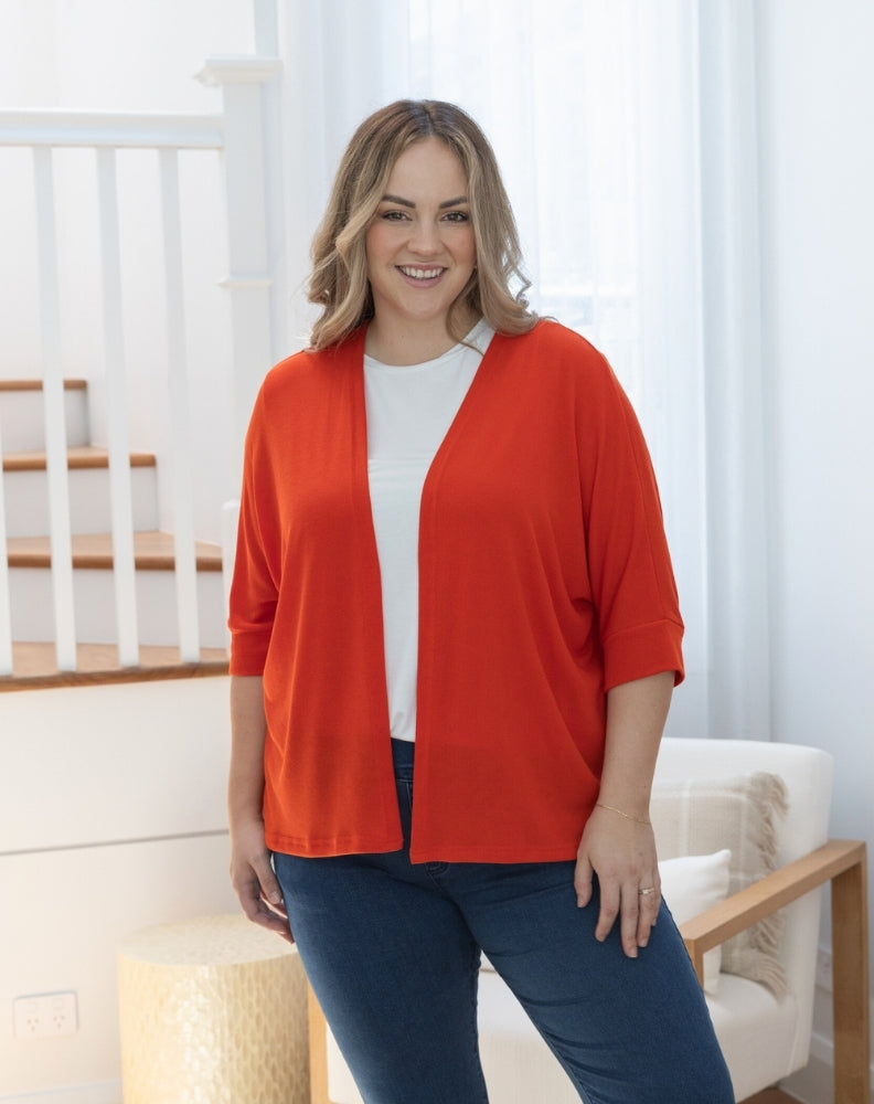 Slouch_Shrug_Red_Front