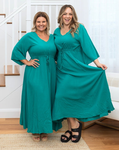 Zoe-Maxi-Dress-Emerald-2-Models