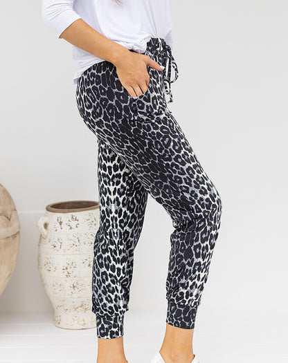 Animal Jogger Pant - Black/White