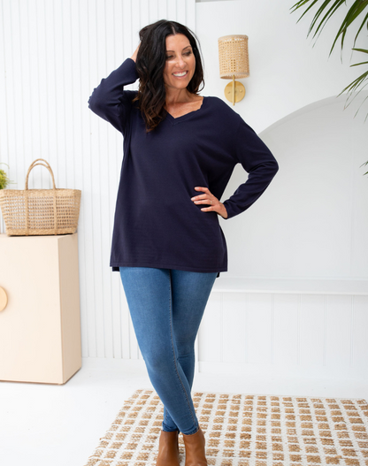 Vee Knit - Navy