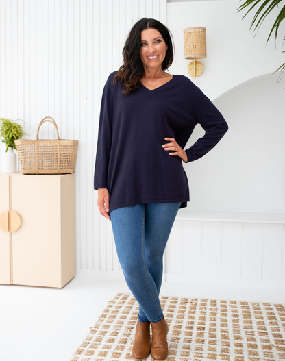 Vee Knit - Navy