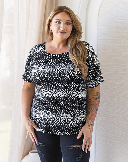 Roll Sleeve Tee - Black Geo