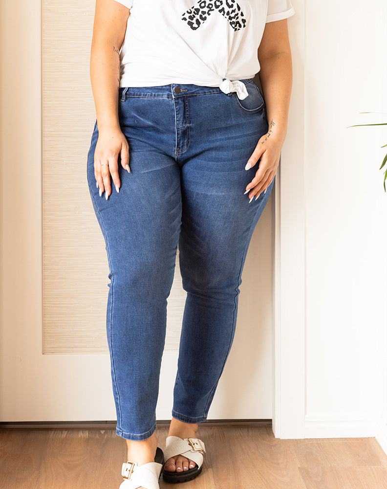 Dee Jean - Cropped Jean